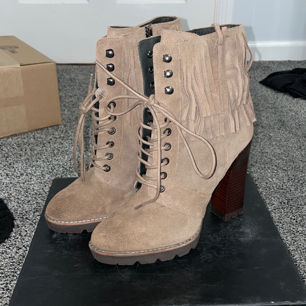 Kenneth Cole booties